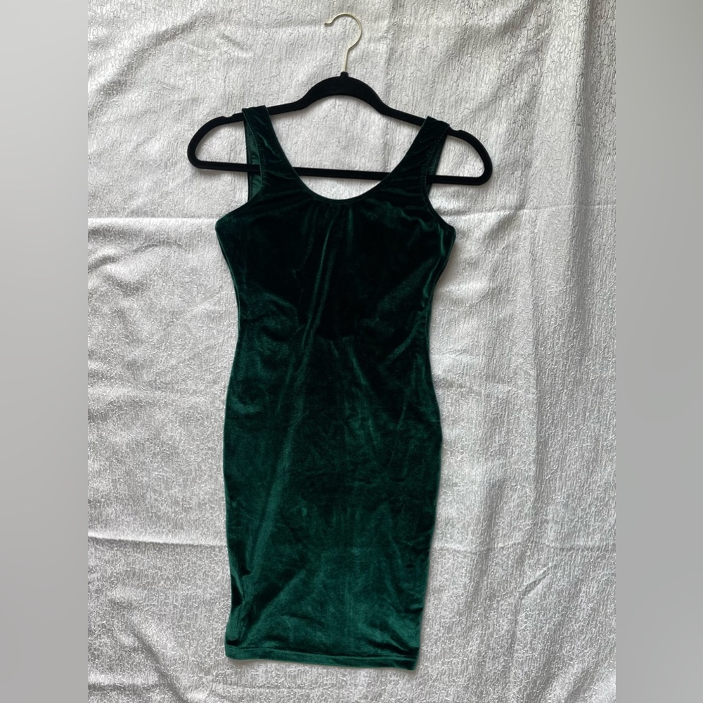 American Apparel Emerald green velvet dress